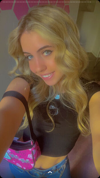 riley_black