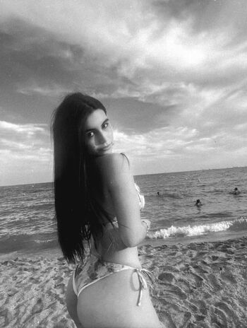 Full leaked Rominbordon private onlyfans photo