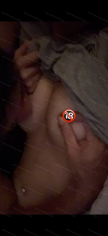 Full leaked Ru private onlyfans photo