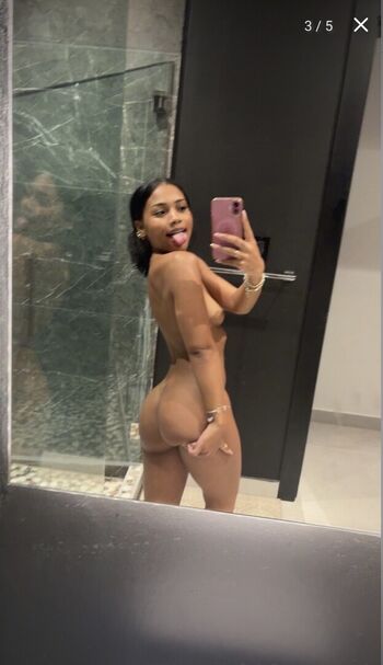 Full leaked Ryypie private onlyfans photo