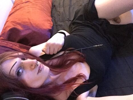 Full leaked Scarlet anahita private onlyfans photo