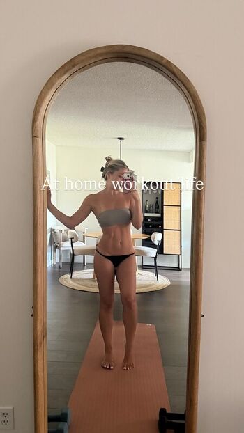 Full leaked Scarlet aviram private onlyfans photo