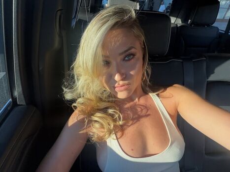 Full leaked Scarlet aviram private onlyfans photo