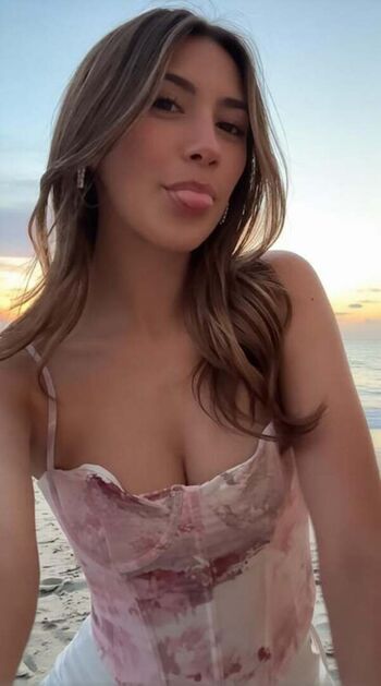 Full leaked Scarlet estevez private onlyfans photo