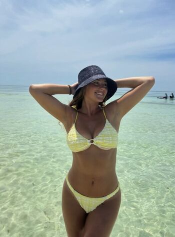Full leaked Slimshortay private onlyfans photo