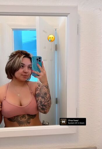 Full leaked Sunflowerr mik page private onlyfans photo