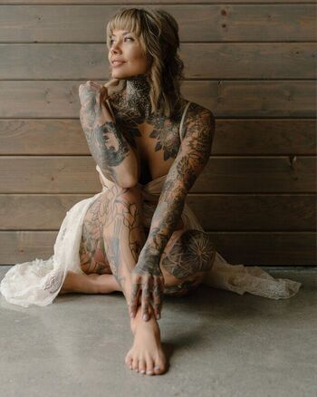 Full leaked Tattoo artists private onlyfans photo