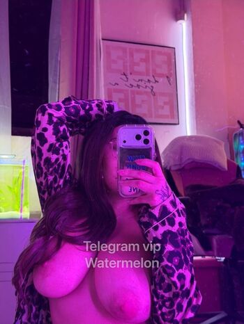Full leaked Watermelon private onlyfans photo