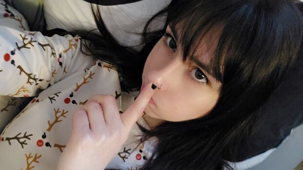 Full leaked Weeniestwee private onlyfans photo