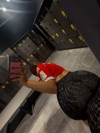 Full leaked Yamina m private onlyfans photo