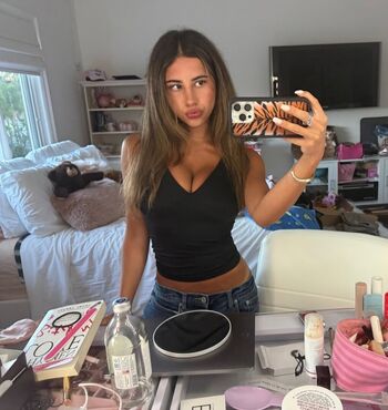 Full leaked Zoe ducorsky private onlyfans photo